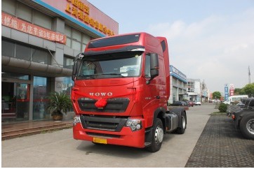 中國重汽 HOWO T7H 4×2 牽引車