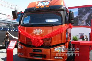 一汽解放 J6P重卡 390馬力 6×4 牽引車(chē) CA4250P66K24T1A1EX