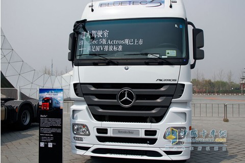 奔馳 Actros 2644 LS 6X4 國四 2015標準版