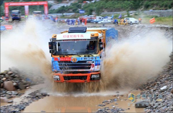 全國超級卡車越野大賽賽車