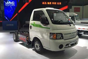 江淮汽車參加2015商用車展 實(shí)力不俗