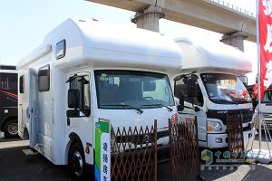 美貌+實力 北京第12屆房車展露營展覽會