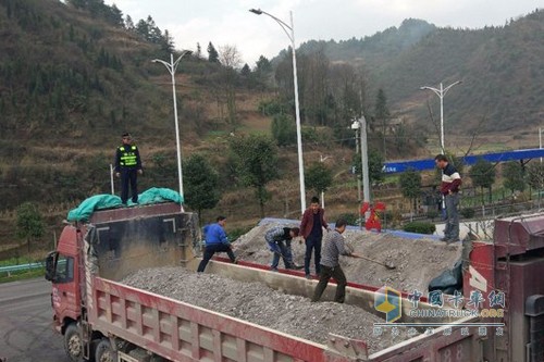 貴州貨車總重逾49噸 “上路”將受重罰