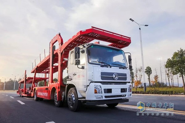 東風(fēng)天錦中置軸轎運車