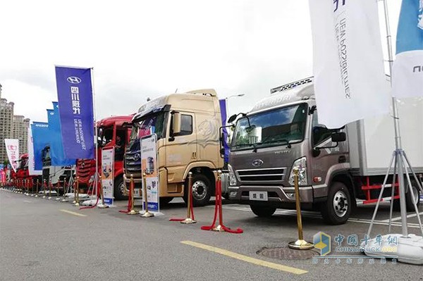 創(chuàng)虎、盛圖展車