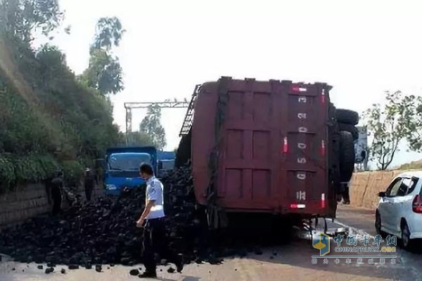 路政不能扣車！交警扣車最長三天！