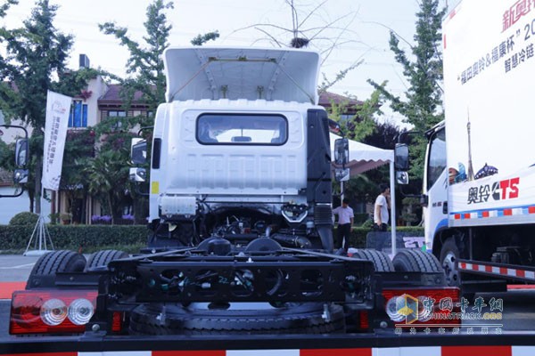 福田奧鈴冷藏車采用新一代后橋，高效經(jīng)濟(jì)！