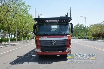 歐曼ETX中置軸轎運(yùn)車