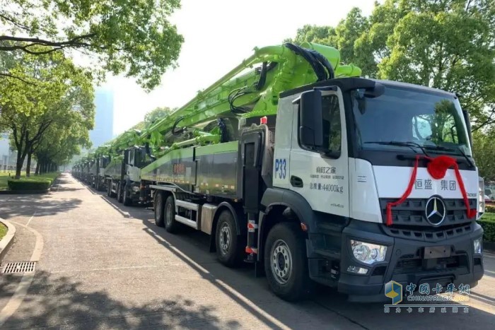 陜西恒盛集團(tuán)再次批量采購十余臺中聯(lián)重科泵車、攪拌車