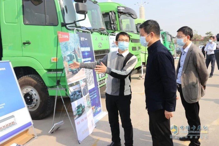 華菱換電渣土車亮相廣州純電動建筑廢棄物運輸車輛現(xiàn)場展示交流會