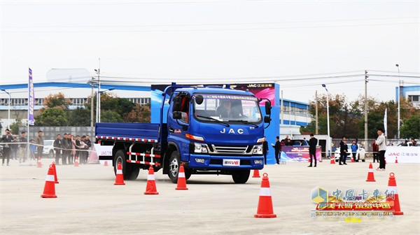 江淮汽車  駿鈴載貨車