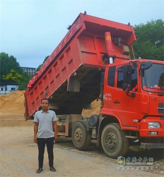 東風(fēng)商用車  自卸車