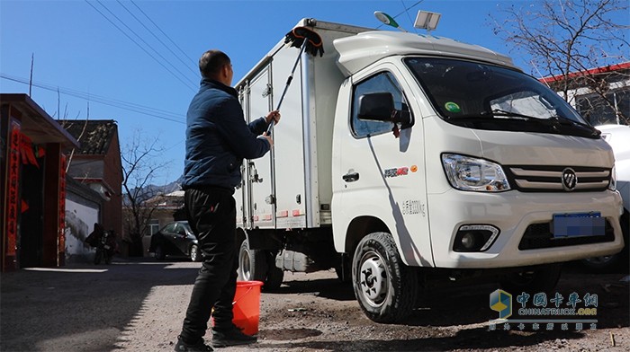 福田祥菱 M2大熊貓 輕卡載貨車