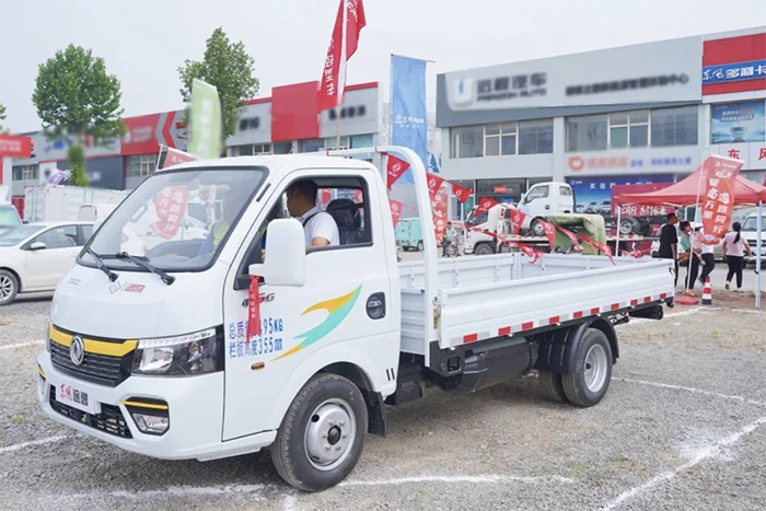 “途逸一哥”挑戰(zhàn)賽暨2024款東風(fēng)途逸上市發(fā)布會(huì)盛大啟幕