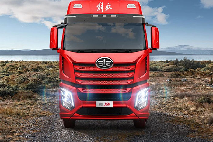 還在為選車糾結(jié)？那是你沒見到解放J6V 8×4載貨車