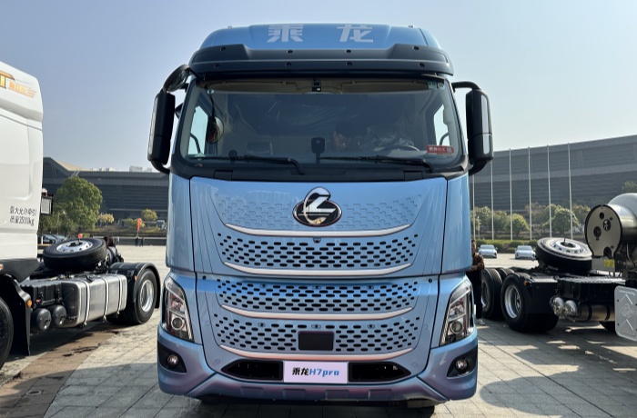 乘龍 H7 Pro LNG 牽引車：大馬力與高效能的完美融合