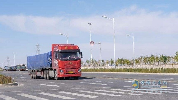 聚勢而強，大愛無疆 貨車寶首屆關(guān)愛卡友品牌“金路獎”即將開啟！