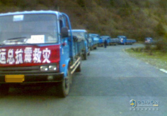 四十年風(fēng)雨同舟，張同發(fā)與東風(fēng)多利卡的卡車生涯