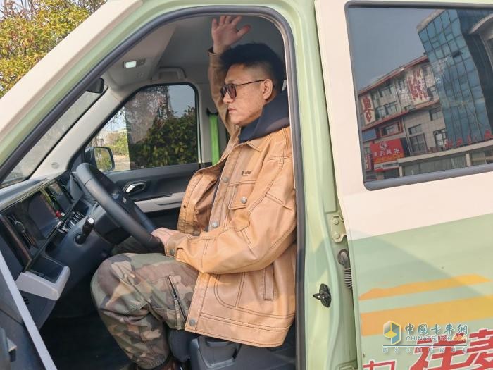 大塊頭的“移動方艙” 祥菱Q雙排小貨車空間體驗(yàn)紀(jì)實(shí)