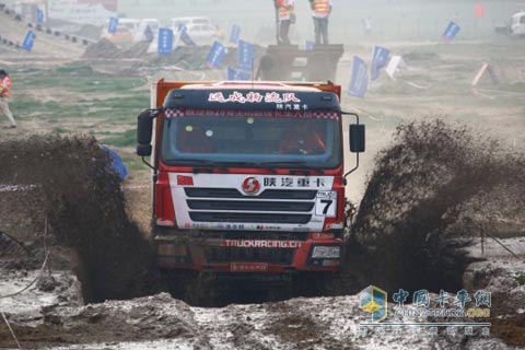 陜汽杯卡車大賽張北決賽站賽車演繹動感