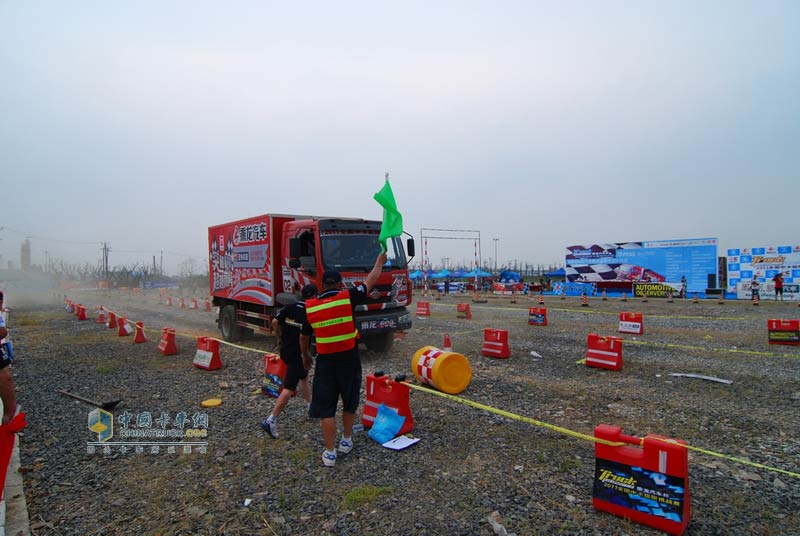 東風(fēng)柳汽乘龍汽車杯首屆全國中卡極限挑戰(zhàn)賽--蘇州站