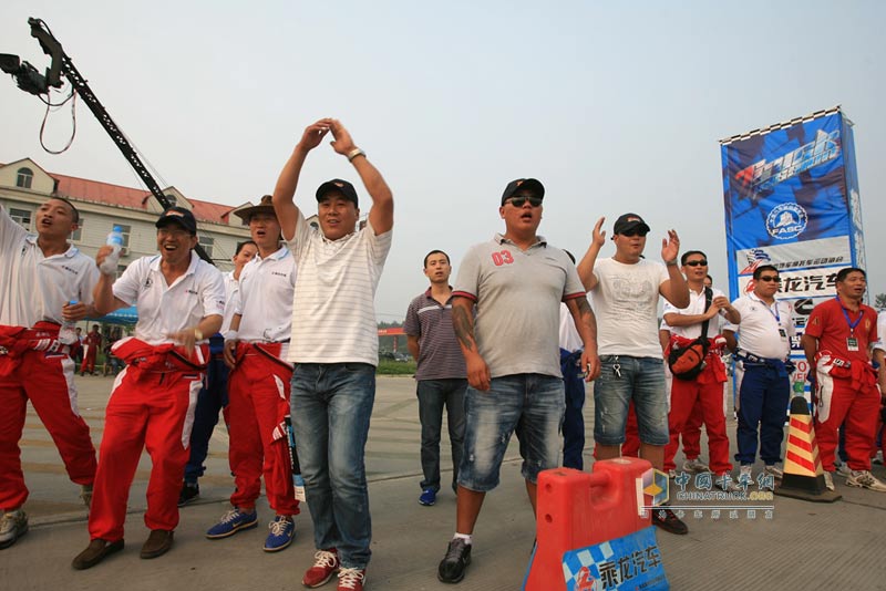 東風柳汽乘龍汽車杯首屆全國中卡極限挑戰(zhàn)賽--鄭州站現(xiàn)場