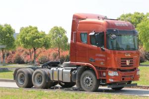 聯(lián)合卡車 U系重卡 550馬力 6×4 國五牽引車（QCC4252D654-3）