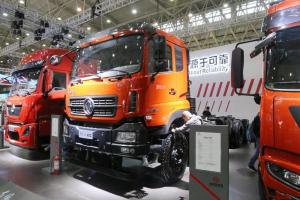 東風商用車 天龍KC重卡 420馬力 8X4 7.8米 國五自卸車(485后橋)(DFH3310A7)